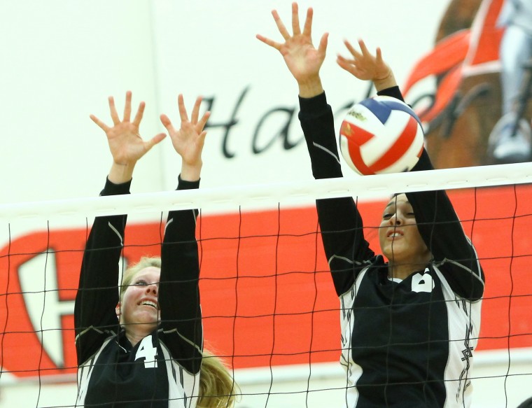 Lady Knights Clinch Playoff Berth